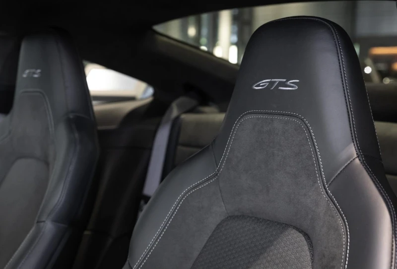 Porsche 911 992.2 CARRERA 4GTS/SPORT DESIGN/BOSE/CARBON/MATRIX, снимка 9 - Автомобили и джипове - 52400405