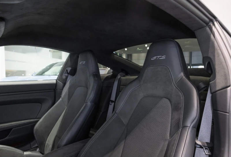 Porsche 911 992.2 CARRERA 4GTS/SPORT DESIGN/BOSE/CARBON/MATRIX, снимка 8 - Автомобили и джипове - 52400405