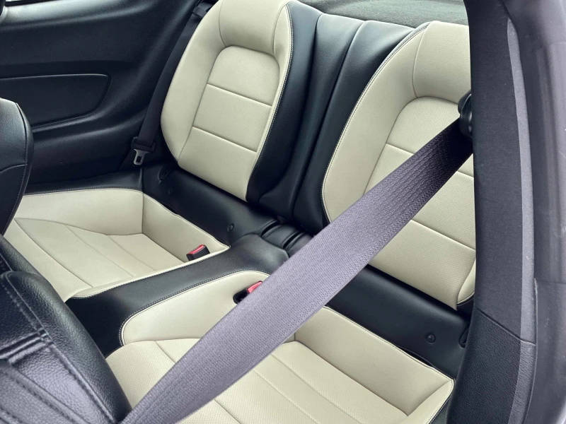 Ford Mustang GT * * АВТОМАТИК * * CARFAX * * АВТО КРЕДИТ * * , снимка 11 - Автомобили и джипове - 52793802