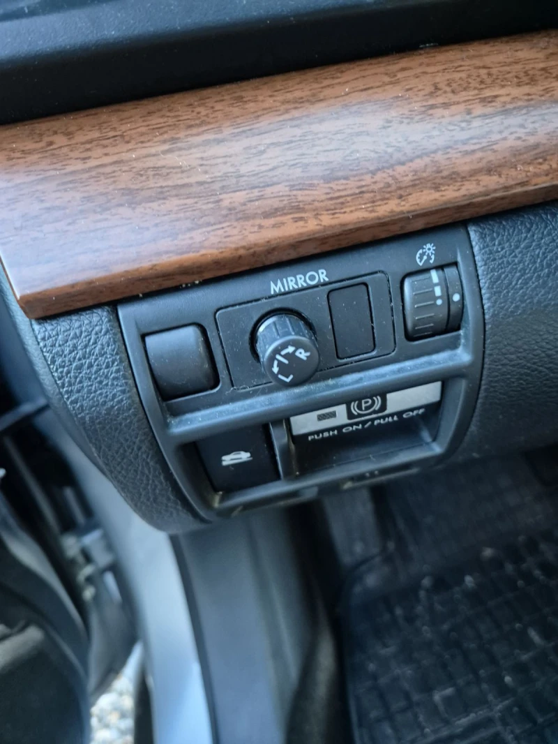 Subaru Outback, снимка 13 - Автомобили и джипове - 52879104