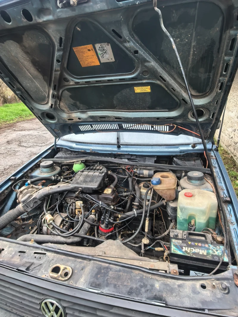 VW Golf, снимка 6 - Автомобили и джипове - 53125185