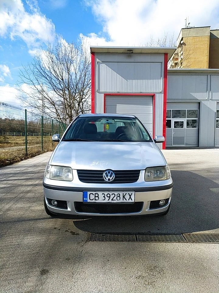 VW Polo 1.4i, снимка 1 - Автомобили и джипове - 46528485