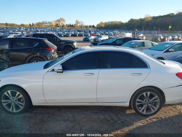 Mercedes-Benz C 300 4MATIC * Крайна цена* * * , снимка 6 - Автомобили и джипове - 48401728