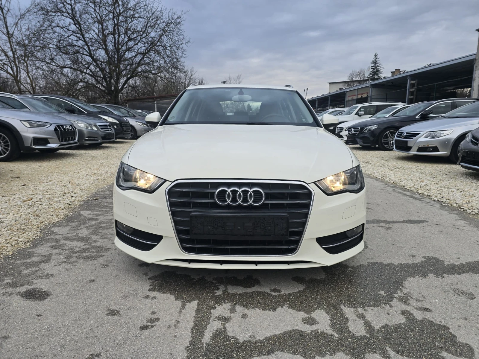 Audi A3 Sportback - 2.0TDI - 150к.с. - изображение 3