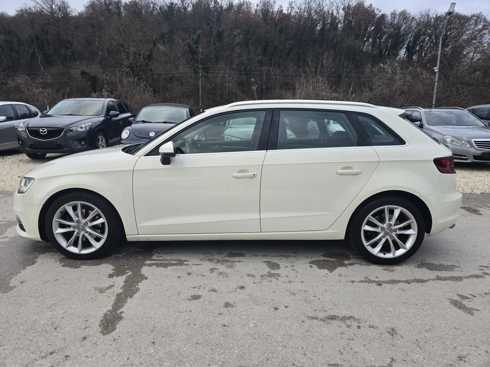 Audi A3 Sportback - 2.0TDI - 150к.с. - изображение 7