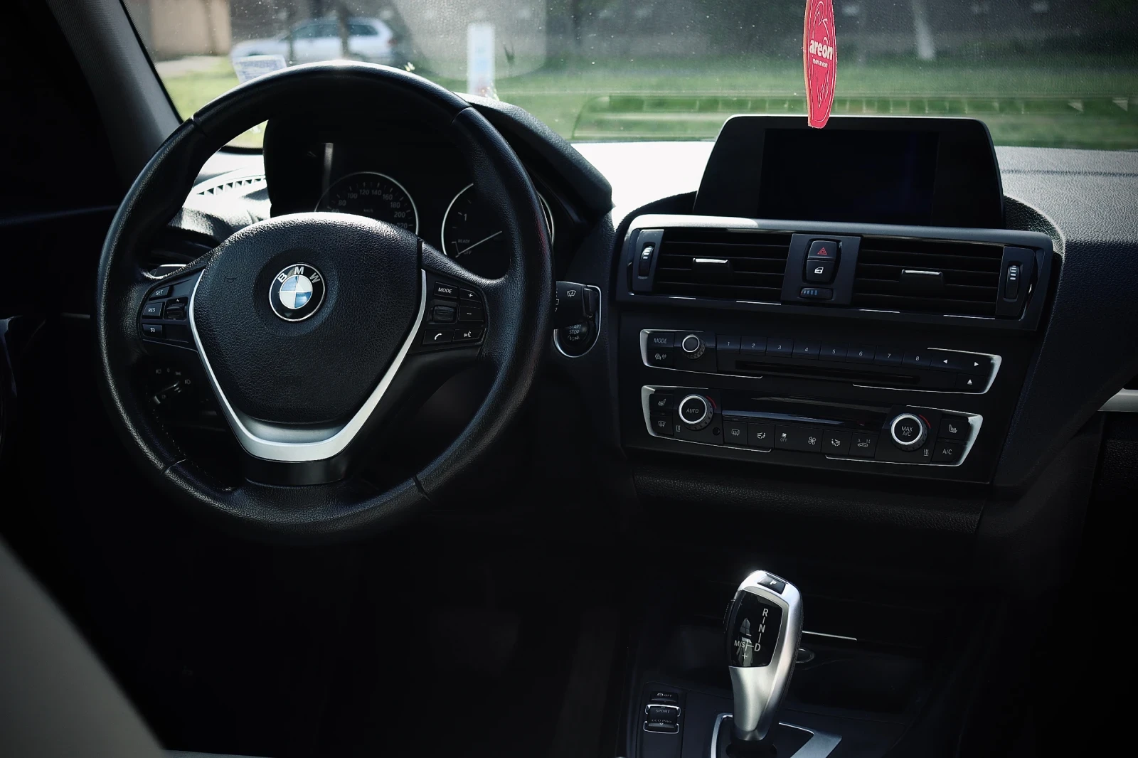 BMW 118 1.8d - изображение 10