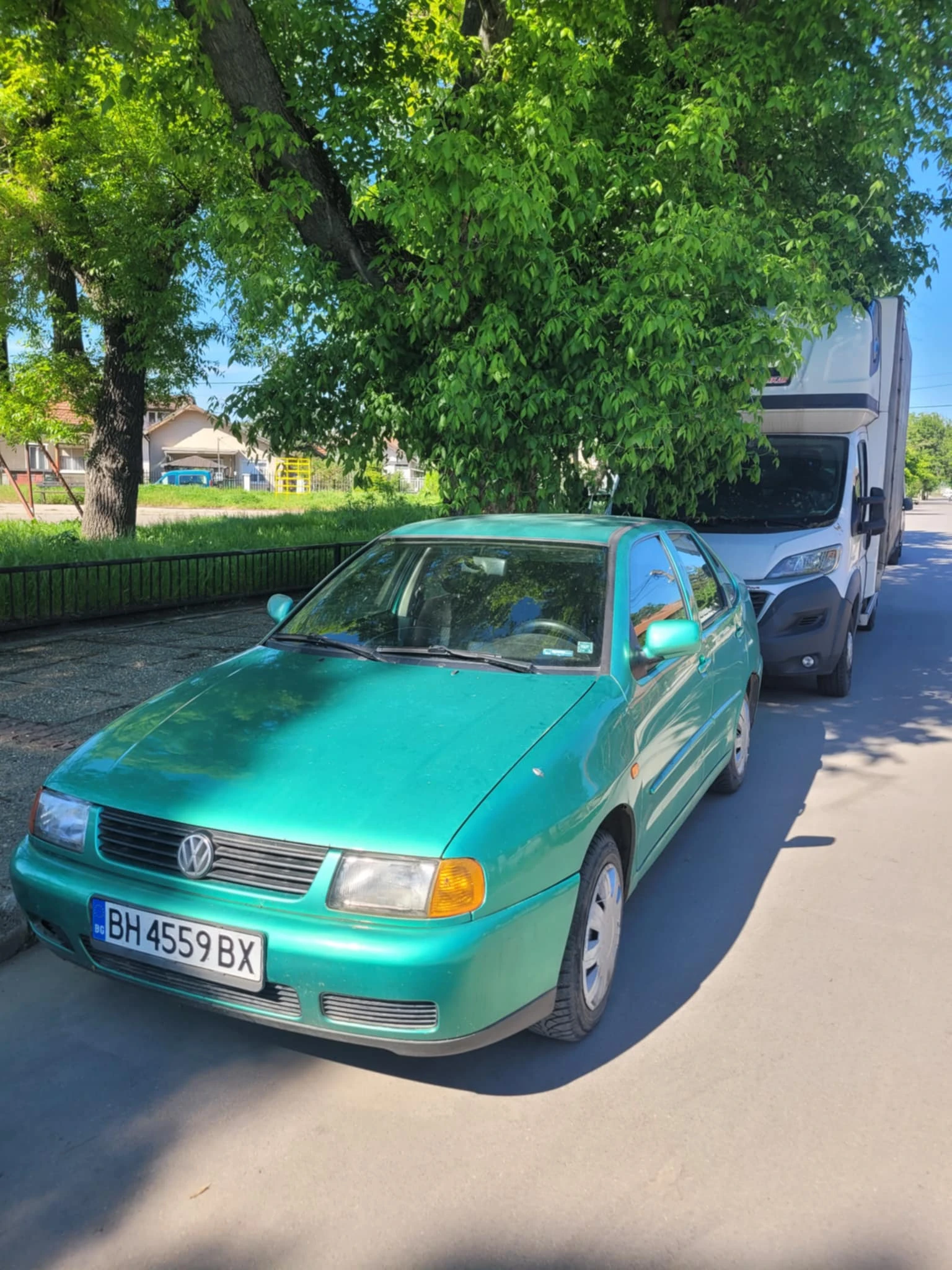 VW Polo 1.6 - изображение 2