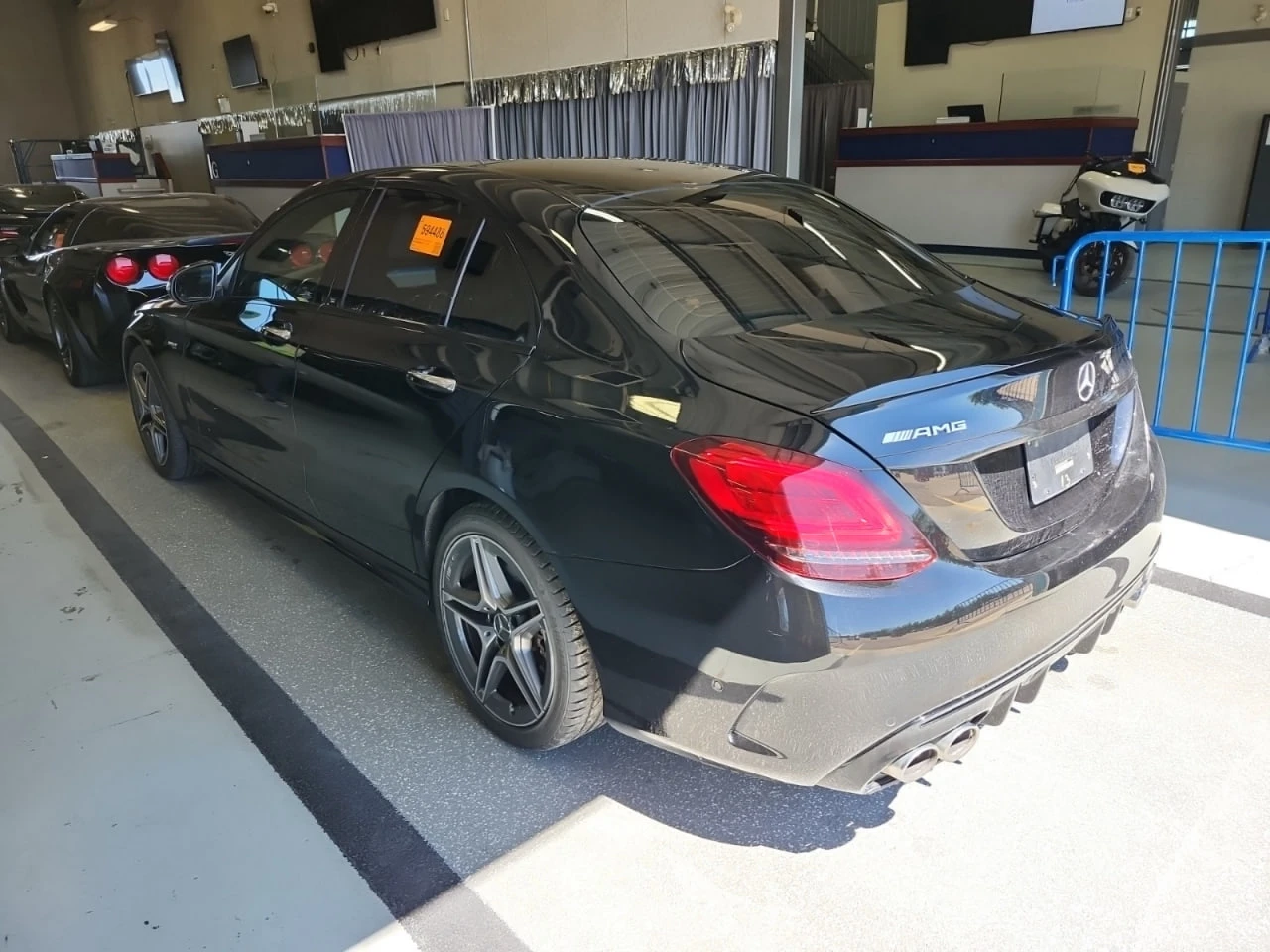 Mercedes-Benz C 43 AMG * CARFAX * АВТО КРЕДИТ * ЦЕНА ДО БГ! - изображение 3
