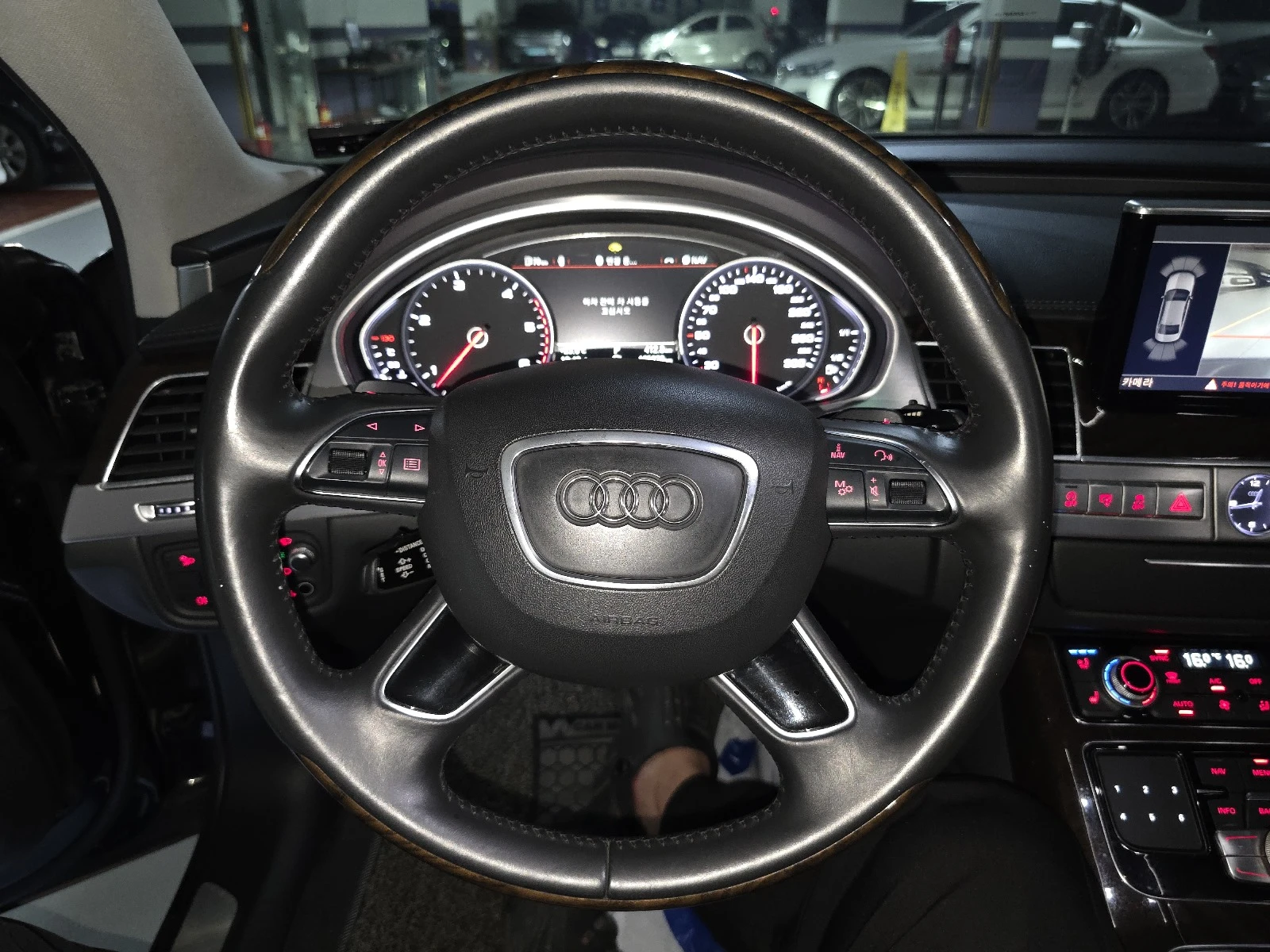 Audi A8 4.2 TDI   -  | Mobile.bg   11