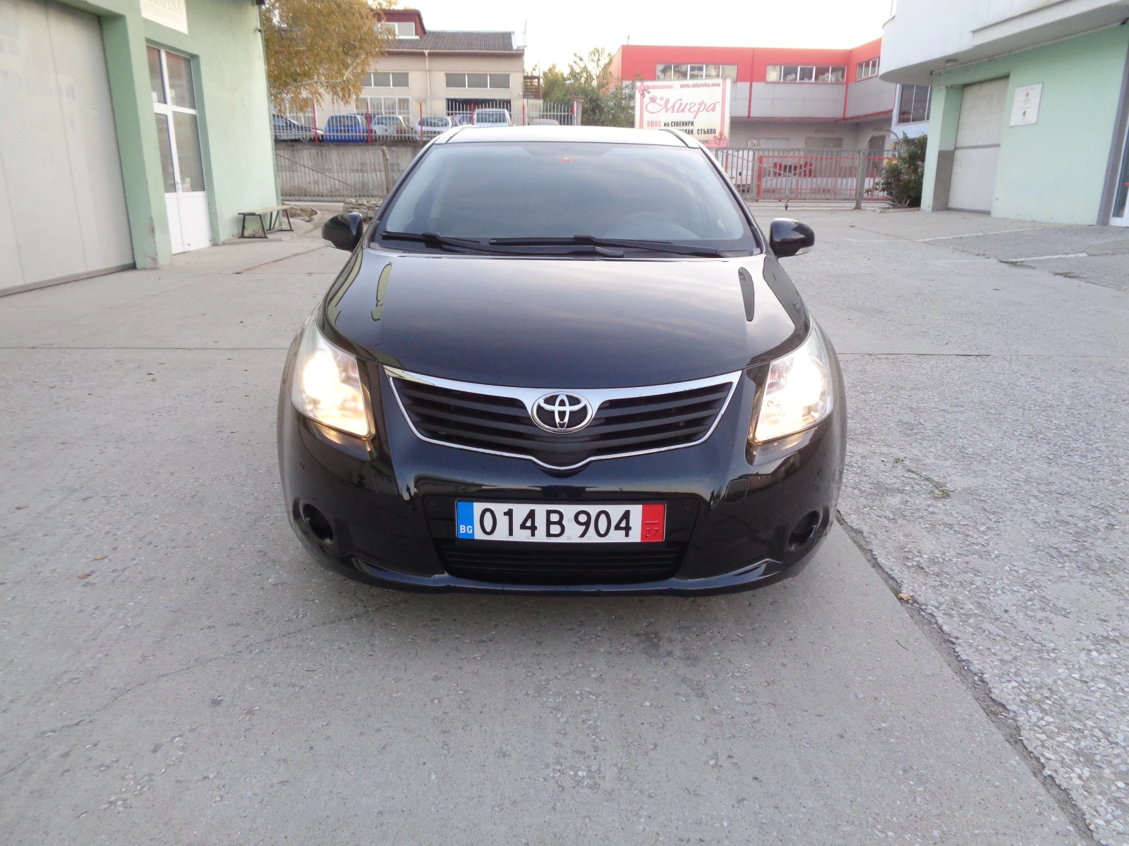 Toyota Avensis 1.8-16V-ШВЕЙЦАРИЯ-АВТОМАТИК-БАРТЕР-ЛИЗИНГ | Mobile.bg — изображение 5