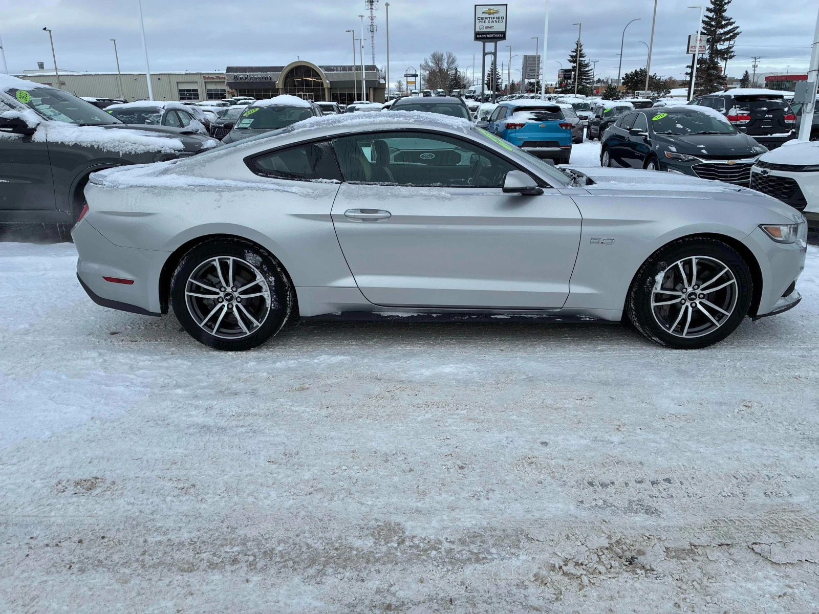 Ford Mustang GT * * ��������� * * CARFAX * * ���� ������ * *  | Mobile.bg � ����������� 3