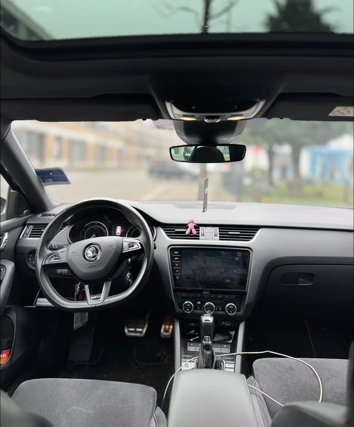 Skoda Octavia 2.0tsi-DSG-VRS - изображение 6