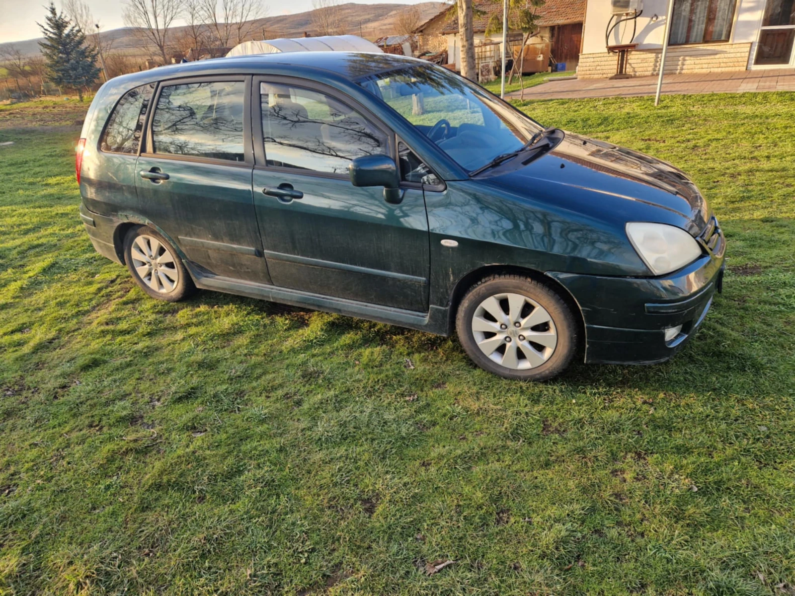 Suzuki Liana | Mobile.bg � ����������� 4