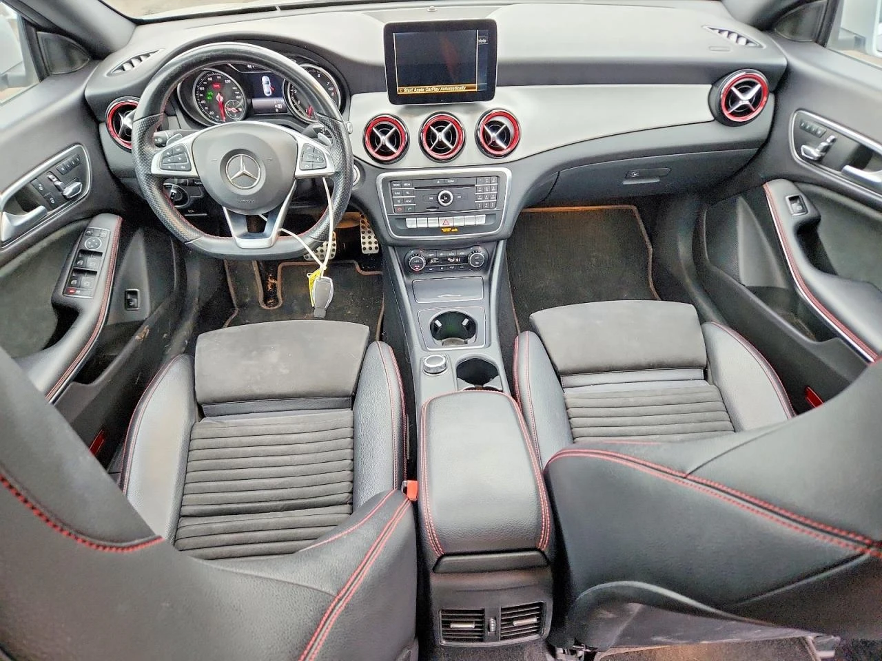 Mercedes-Benz CLA 250 4MATIC* CARFAX* AВТОЛИЗИНГ, снимка 8 - Автомобили и джипове - 53890627