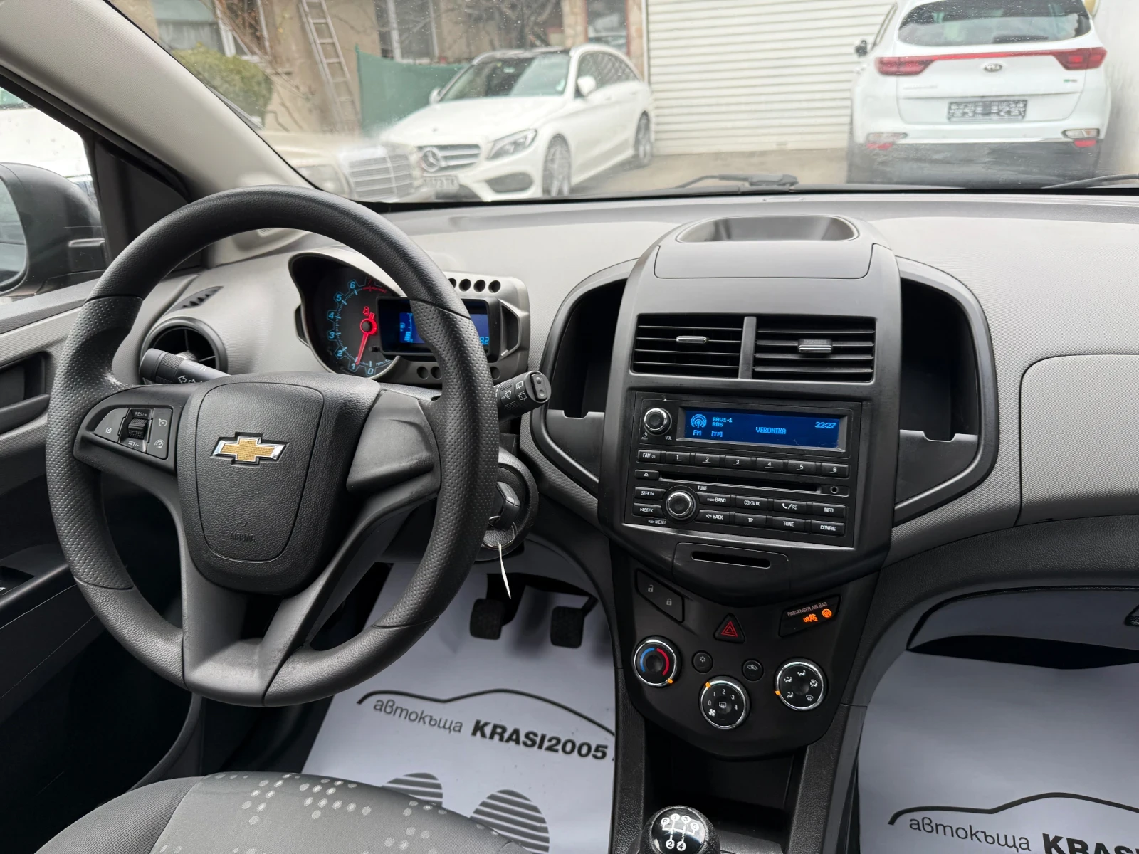 Chevrolet Aveo 1.2I, снимка 11 - Автомобили и джипове - 53917817