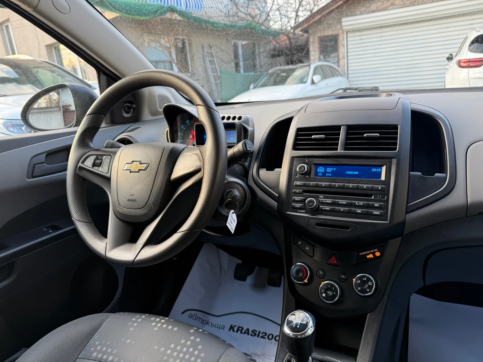 Chevrolet Aveo 1.2I, снимка 11 - Автомобили и джипове - 53917817
