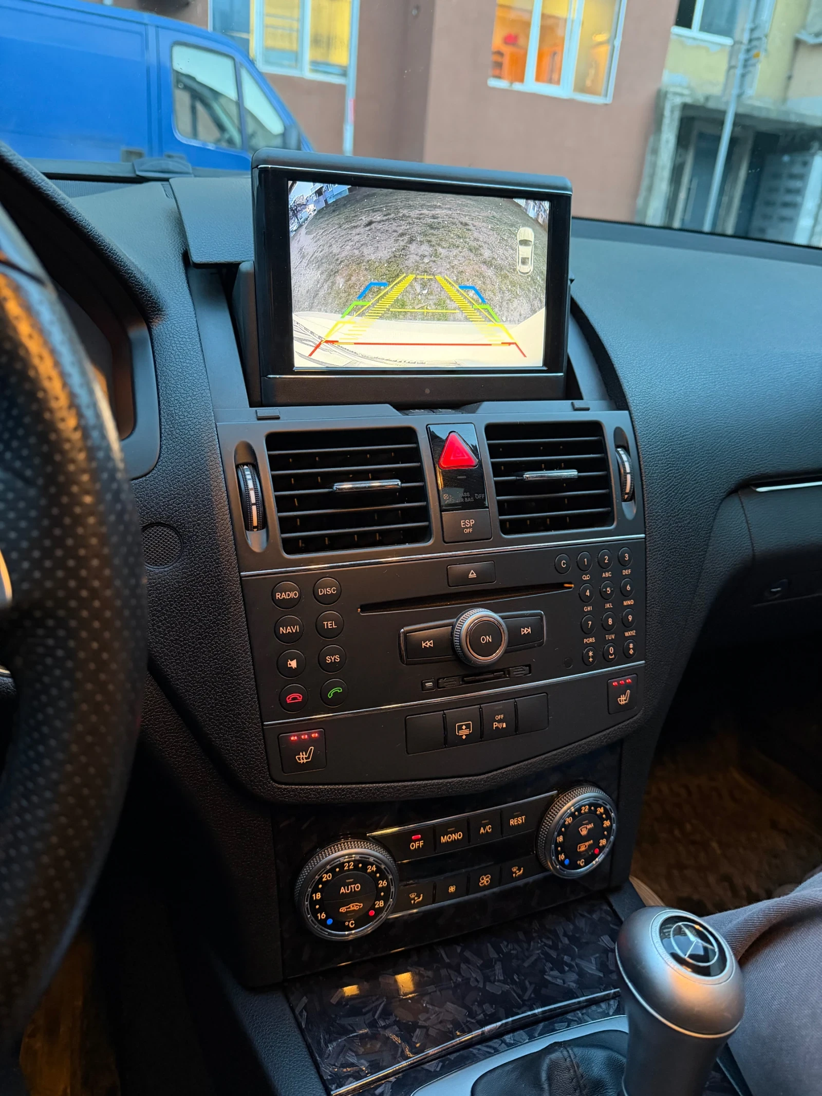 Mercedes-Benz C 350, снимка 12 - Автомобили и джипове - 53938281