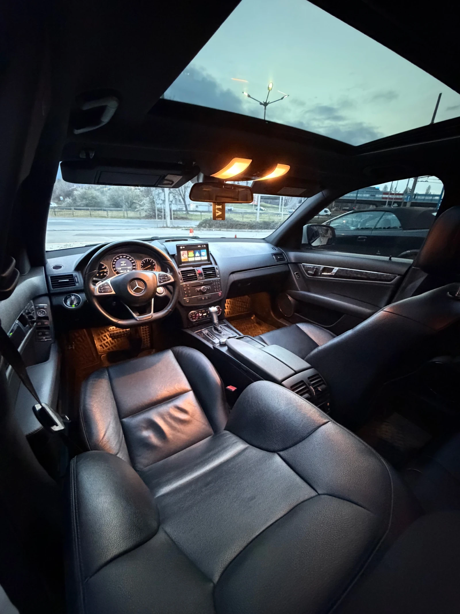 Mercedes-Benz C 350, снимка 8 - Автомобили и джипове - 53938281