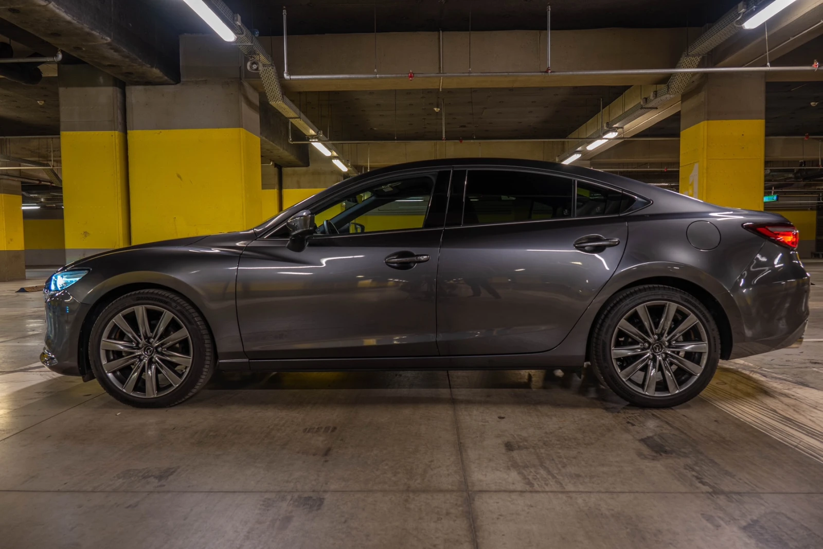 Mazda 6 2.5 SKYACTIV-G TAKUMI - Европейска, снимка 4 - Автомобили и джипове - 54007014