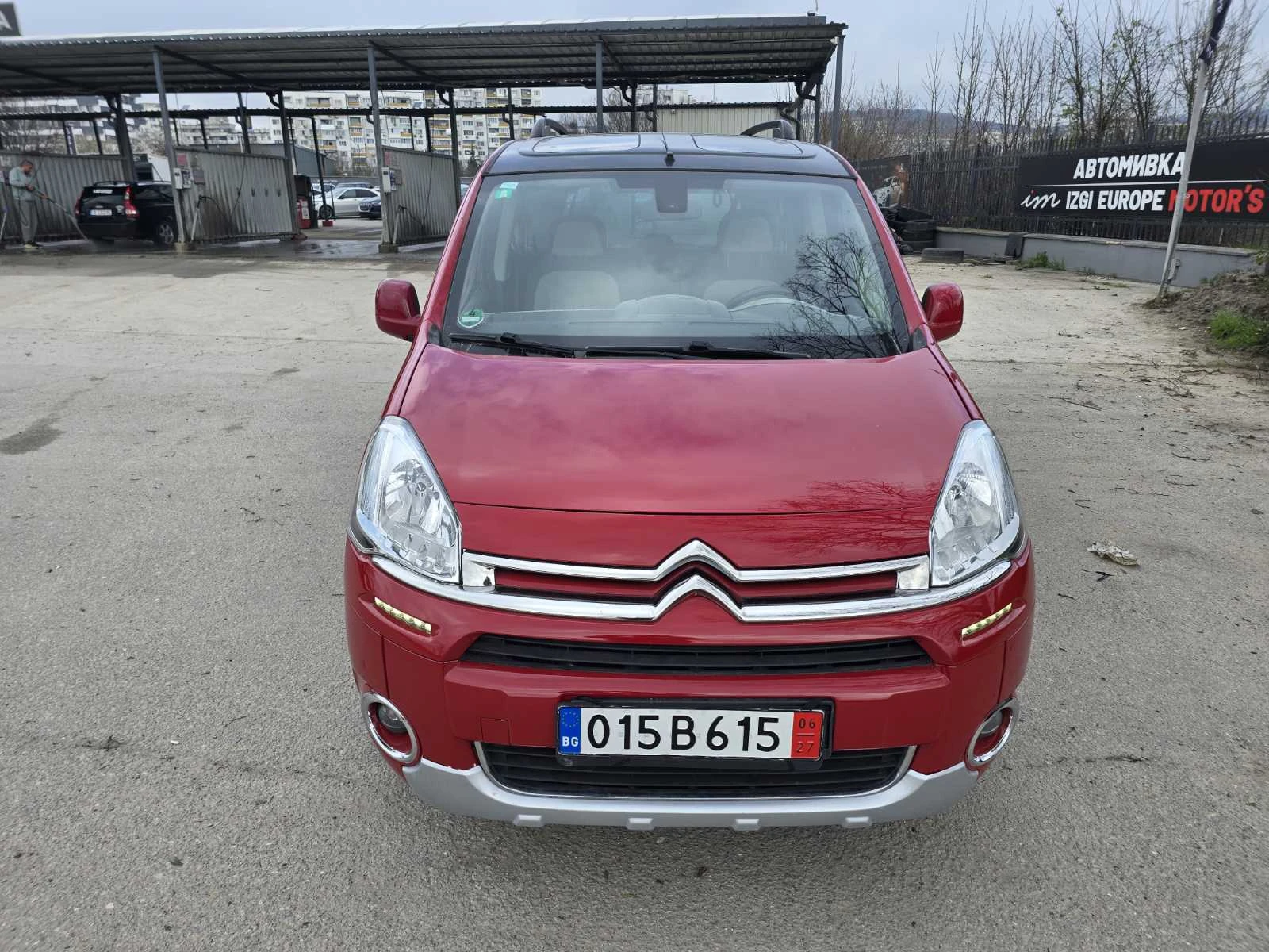Citroen Berlingo ТОП/1.6HDI/Automatik/Multispace, снимка 3 - Автомобили и джипове - 54113601