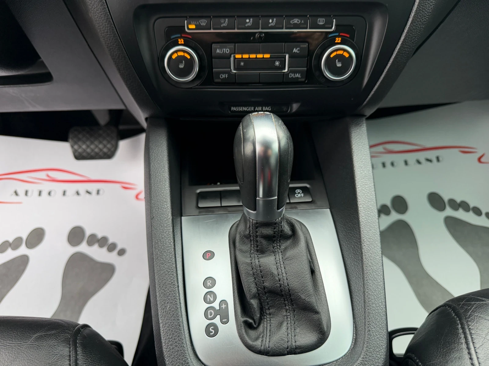 VW Jetta AVTOMAT/NAVI/СОБСТВЕН ЛИЗИНГ, снимка 10 - Автомобили и джипове - 54165549