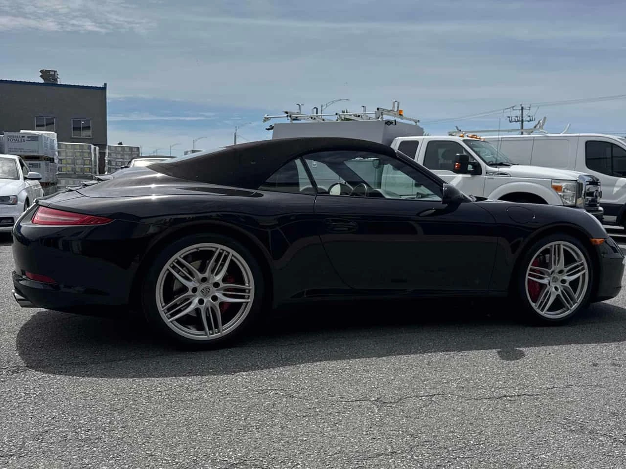 Porsche 911 Carrera S Cabrio| BOSE| ОБДУХВАНЕ| 2 KЛЮЧА| , снимка 3 - Автомобили и джипове - 54760062