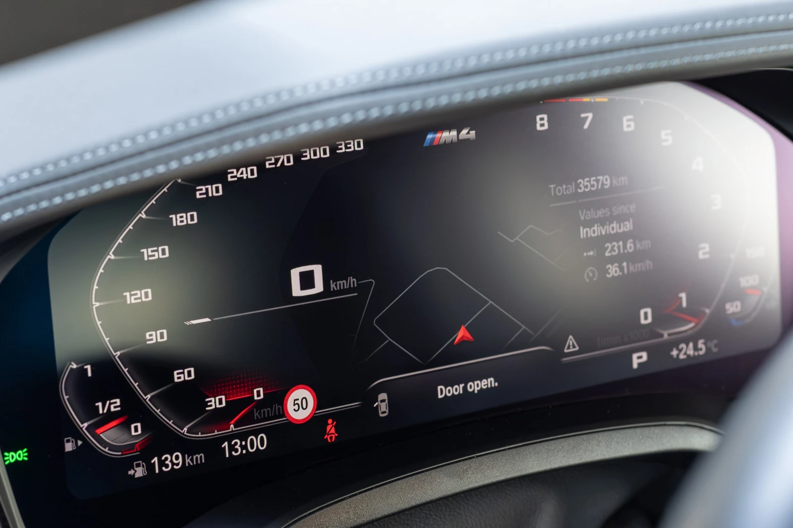 BMW M4 xDrive Competition, снимка 13 - Автомобили и джипове - 55043921