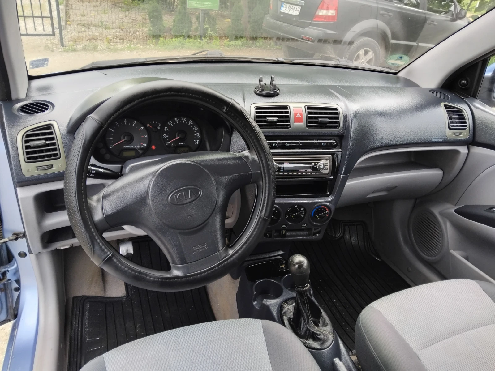 Kia Picanto 1.1//KLIMA//, снимка 10 - Автомобили и джипове - 55162710