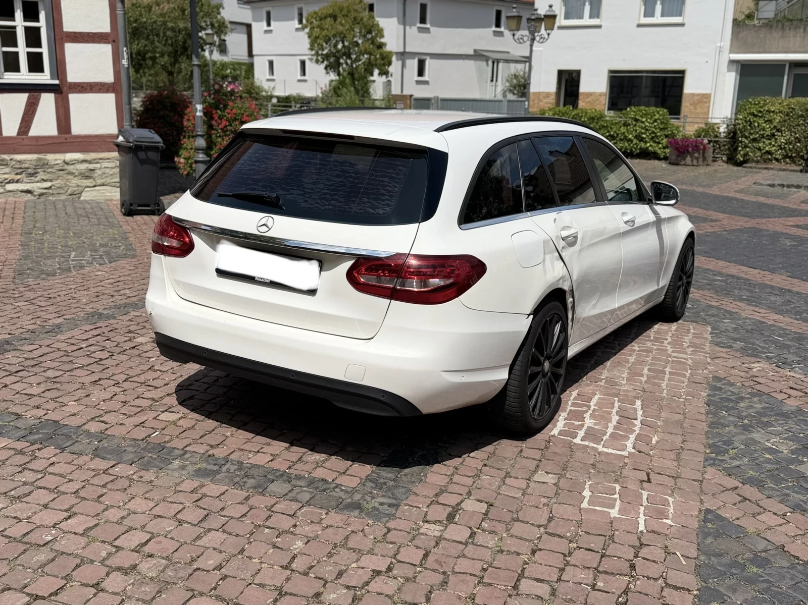 Mercedes-Benz C 220, снимка 10 - Автомобили и джипове - 55339001