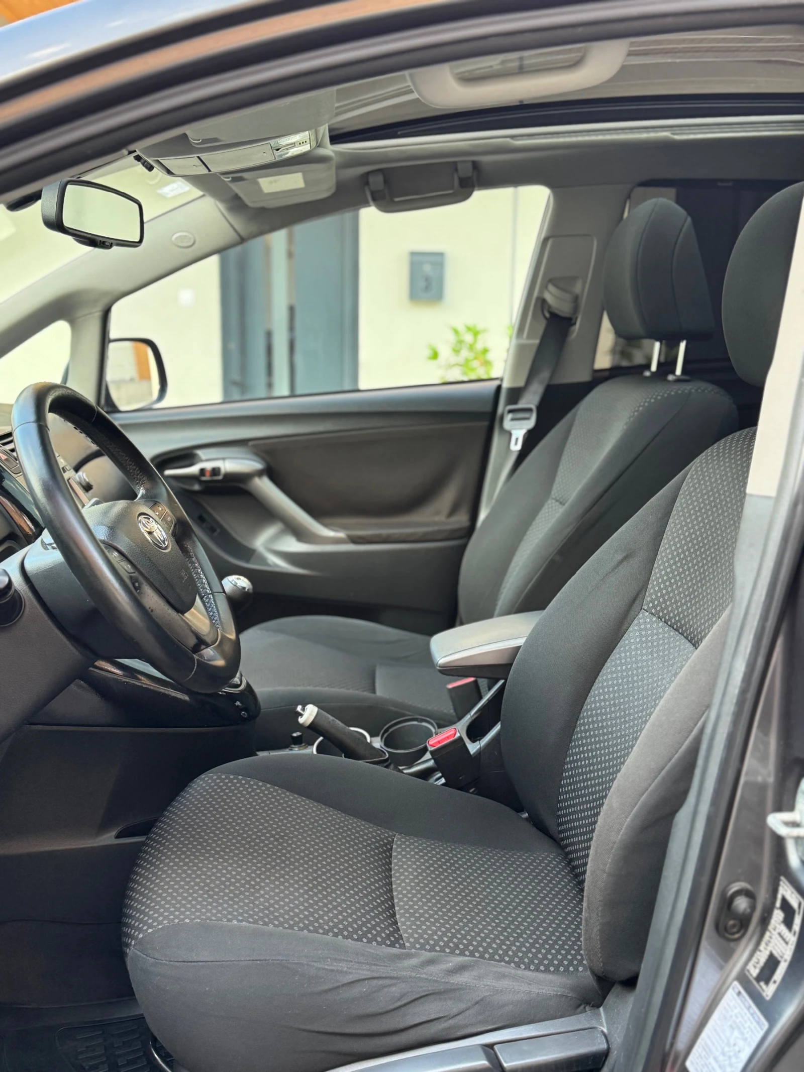 Toyota Verso 2.0D4D �������� ������� Keyless | Mobile.bg � ����������� 6