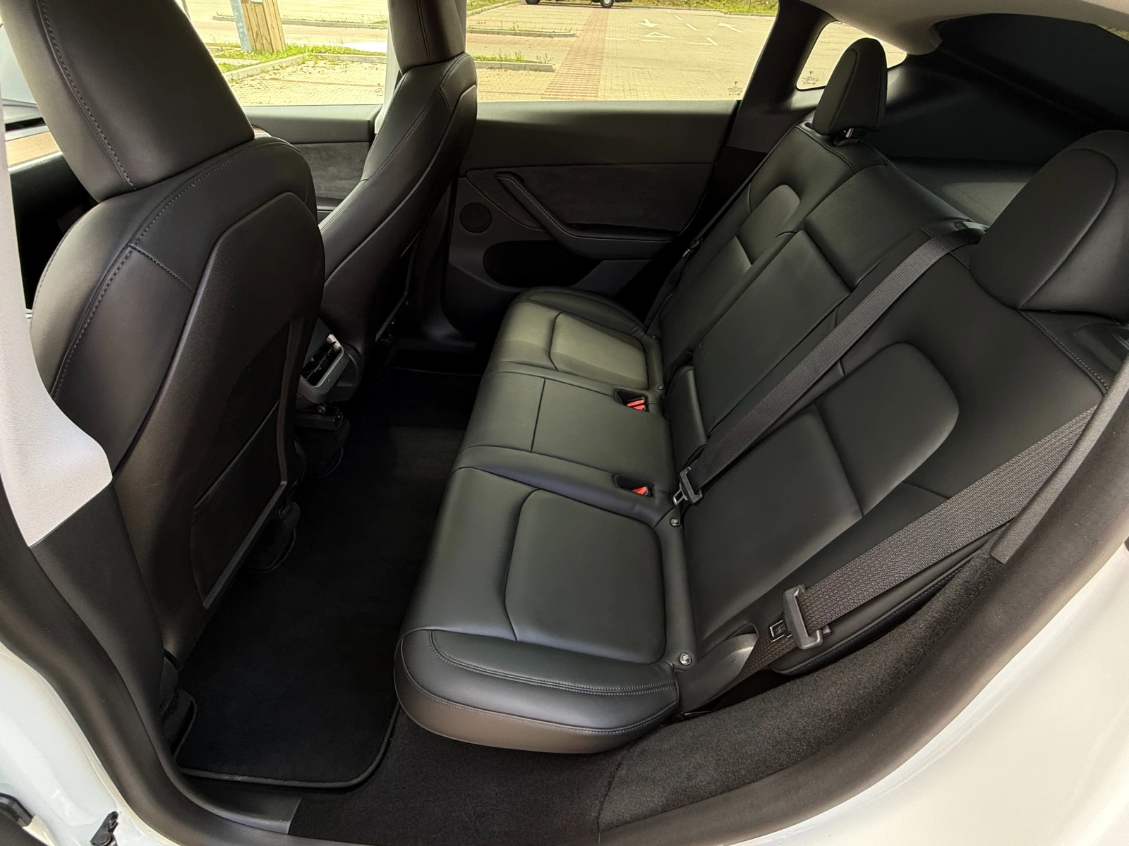 Tesla Model Y Long Range, Dual motor, Гаранционен Европейски, снимка 11 - Автомобили и джипове - 55416073
