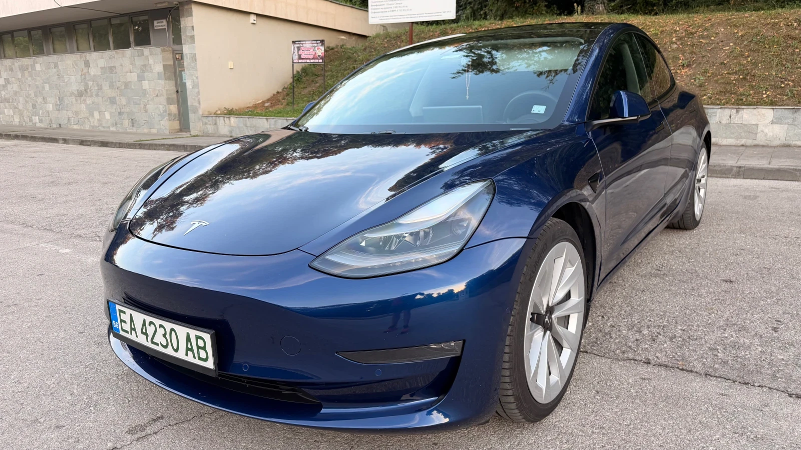 Tesla Model 3 Long Range AWD