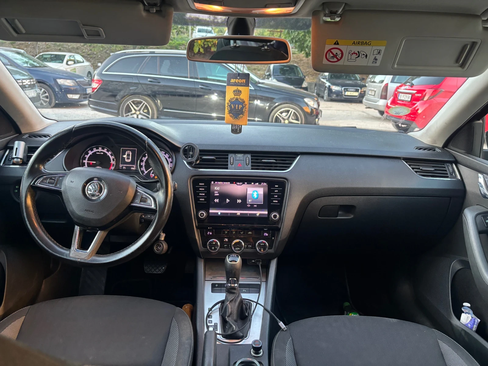 Skoda Octavia 2.0 150кс DQ250, снимка 10 - Автомобили и джипове - 56023527