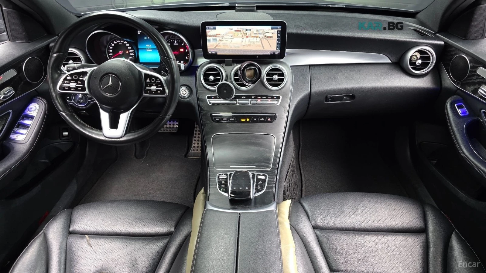Mercedes-Benz C 220 4MATIC AMG* КОЖА* ПОДГРЕВ* НАВИ* ПАНО* КАМЕРА, снимка 5 - Автомобили и джипове - 56104745