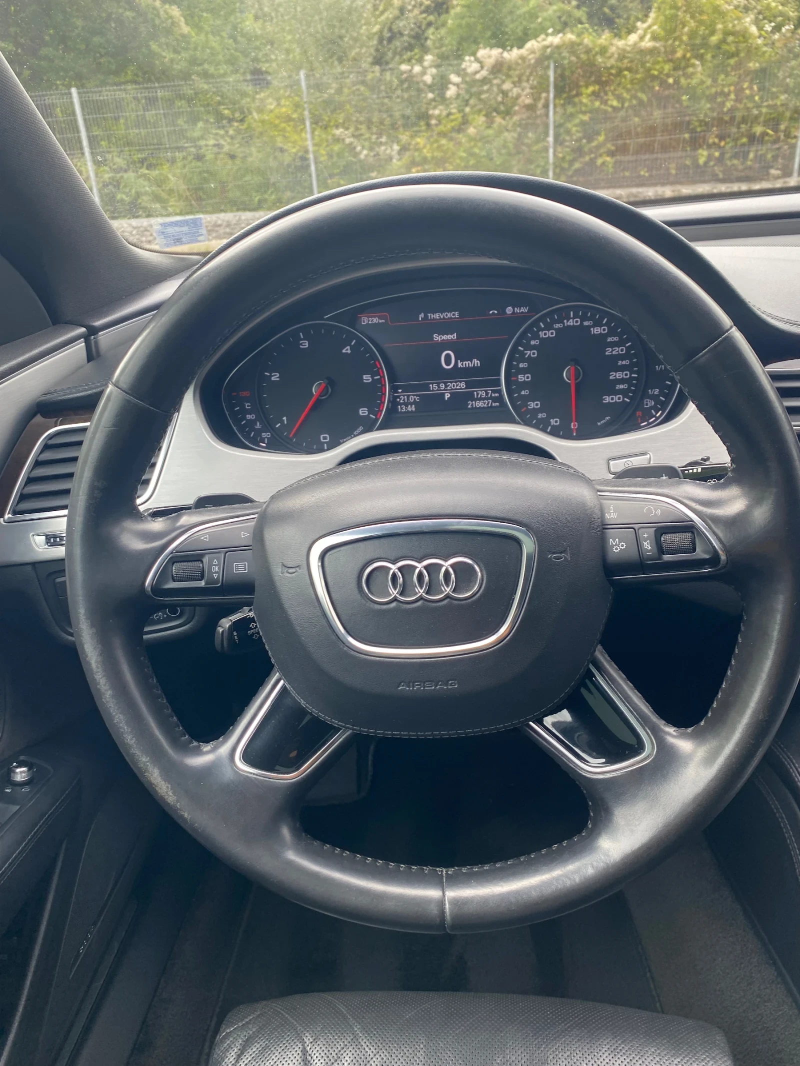Audi A8 4.2 TDI. Long full, снимка 11 - Автомобили и джипове - 56108236