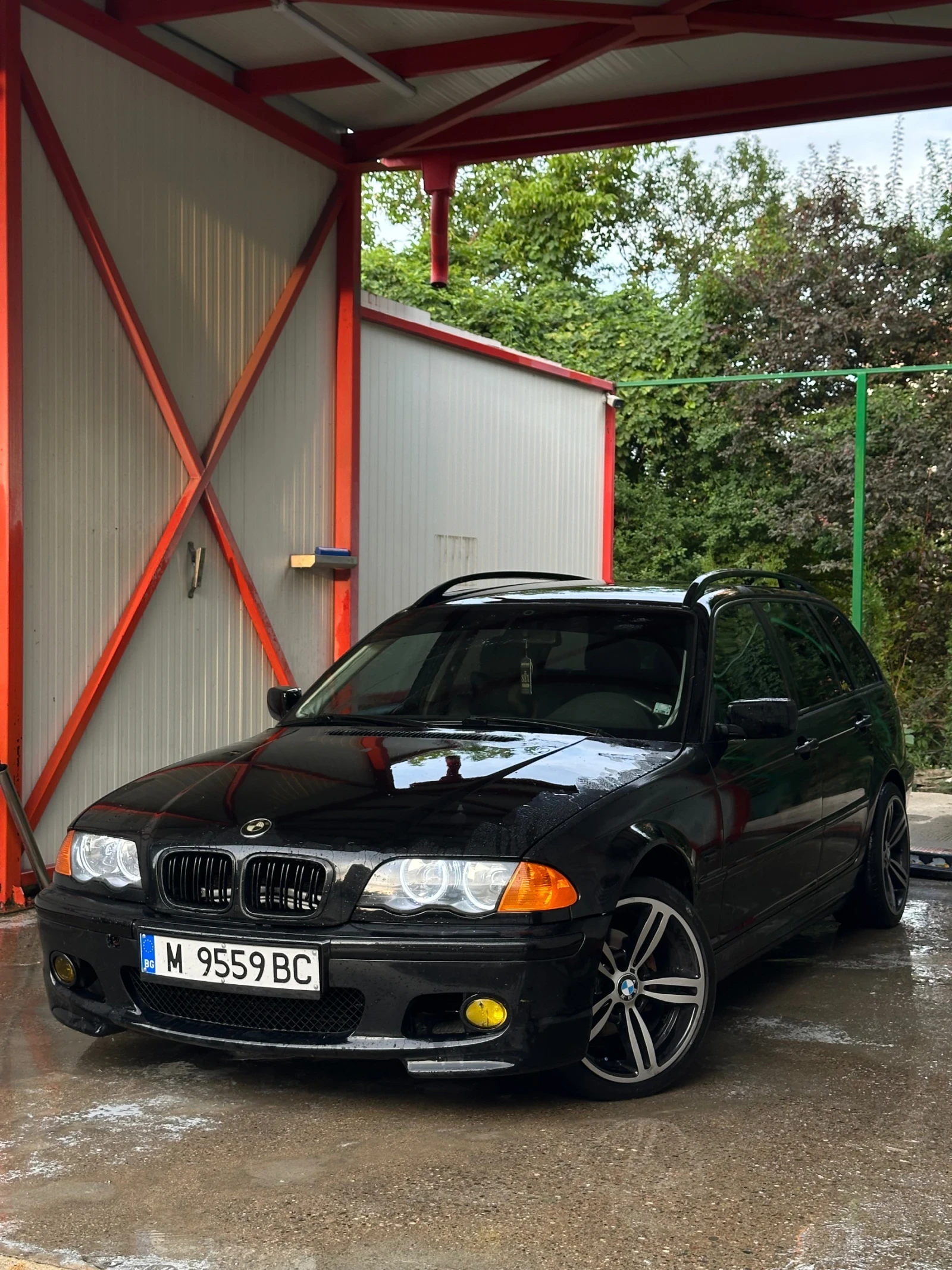 BMW 320, снимка 2 - Автомобили и джипове - 56365488