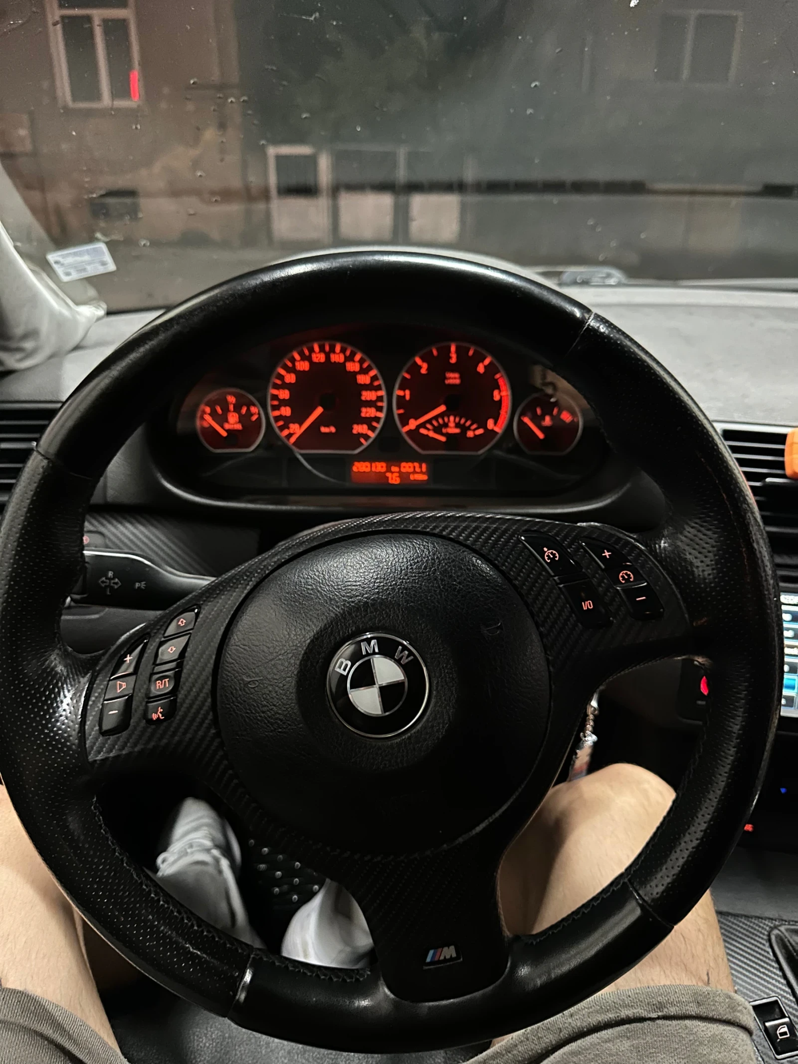 BMW 320, снимка 3 - Автомобили и джипове - 56365488