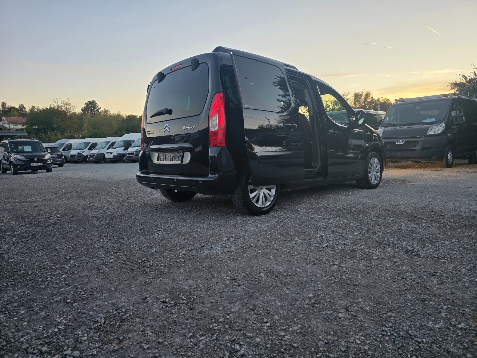 Citroen Berlingo 1.6hdi , снимка 7 - Автомобили и джипове - 56412809