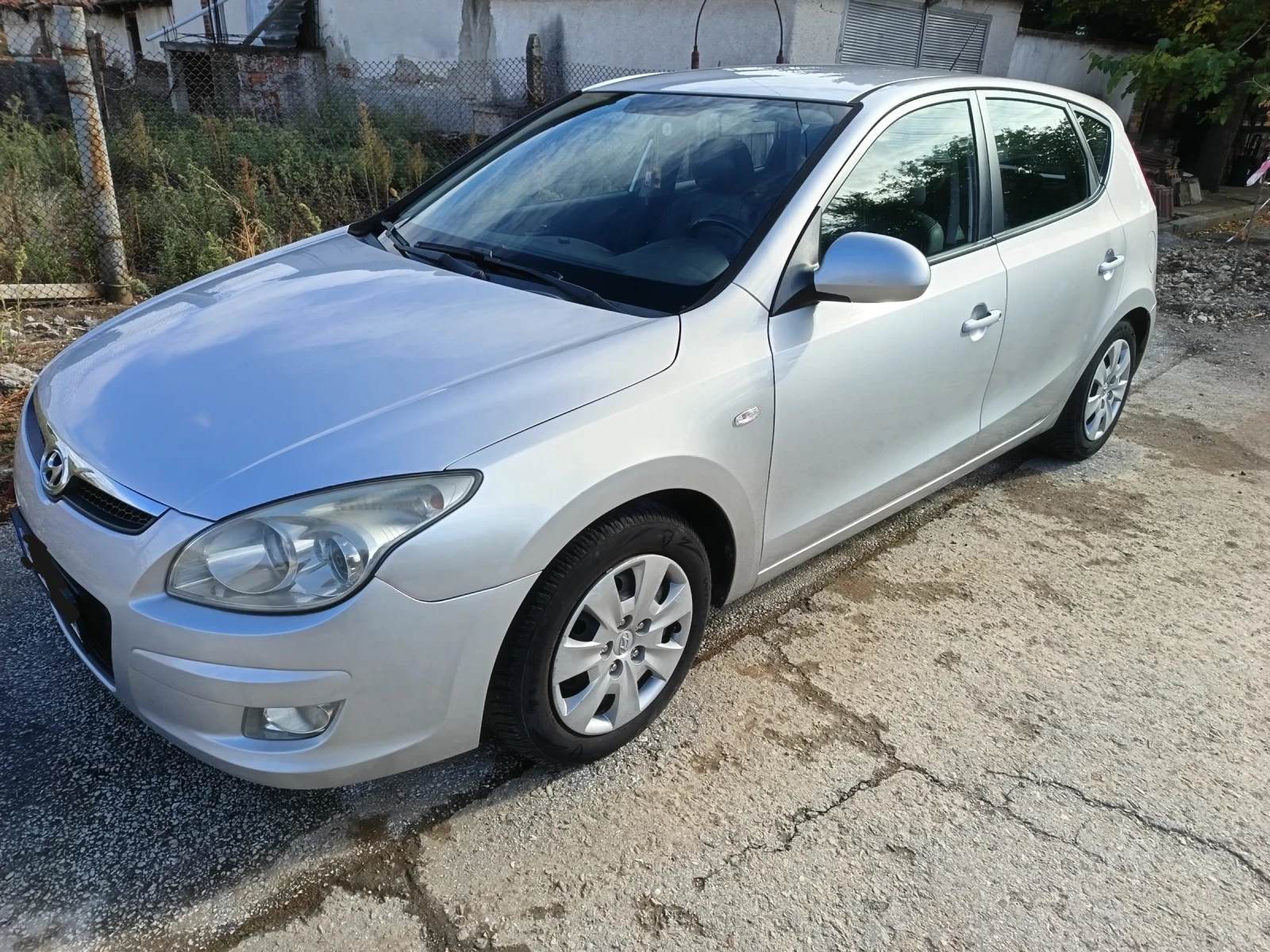 Hyundai I30 1.6 CRDI, снимка 6 - Автомобили и джипове - 56584753