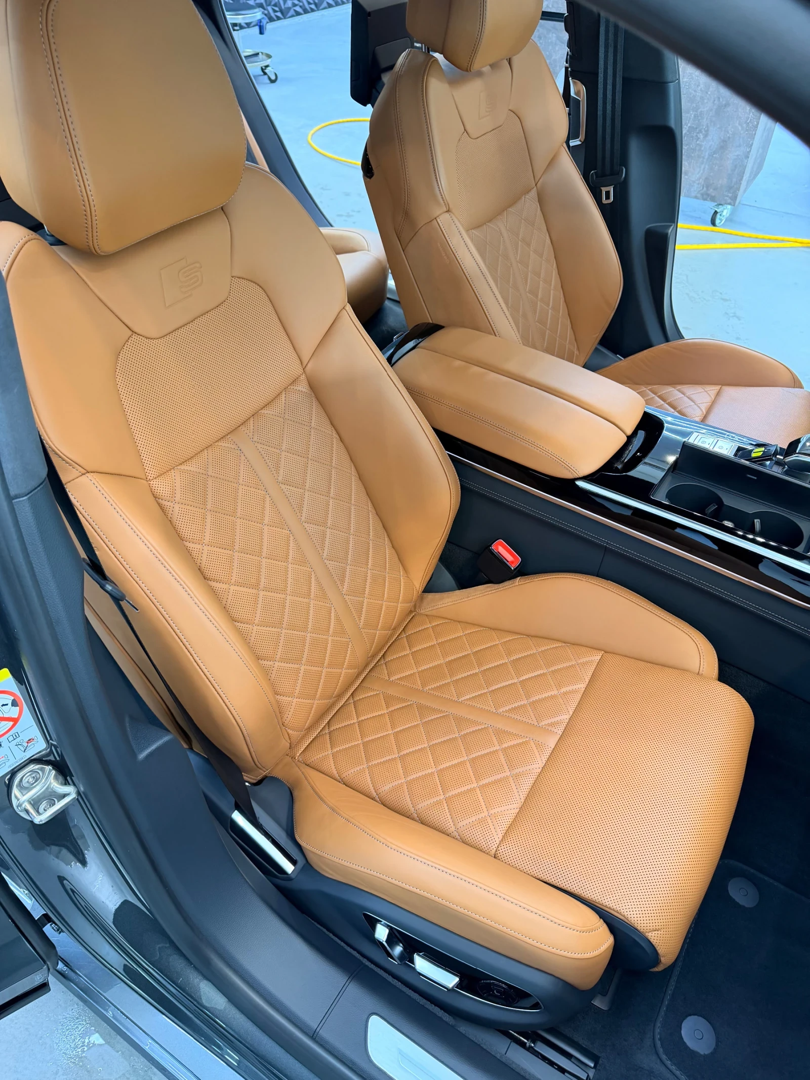 Audi A8 L 60TFSI V8 S-Line* Predictive Active Suspension*  | Mobile.bg � ����������� 16