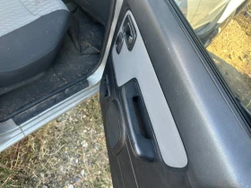 Nissan Navara 2.5tdi, снимка 10