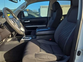 Toyota Tundra * SR5 PLUS CREW CAB STD BED * CARFAX * NAVI, снимка 5