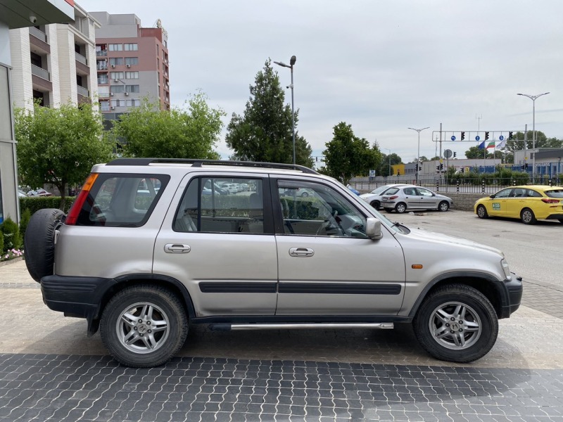 Honda Cr-v 2.0 , снимка 9 - Автомобили и джипове - 46903332