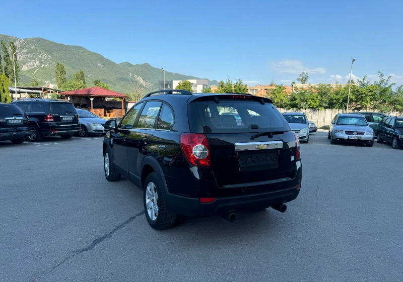 Chevrolet Captiva 2.4i - КЛИМАТИК - УНИКАТ, снимка 7 - Автомобили и джипове - 46740760