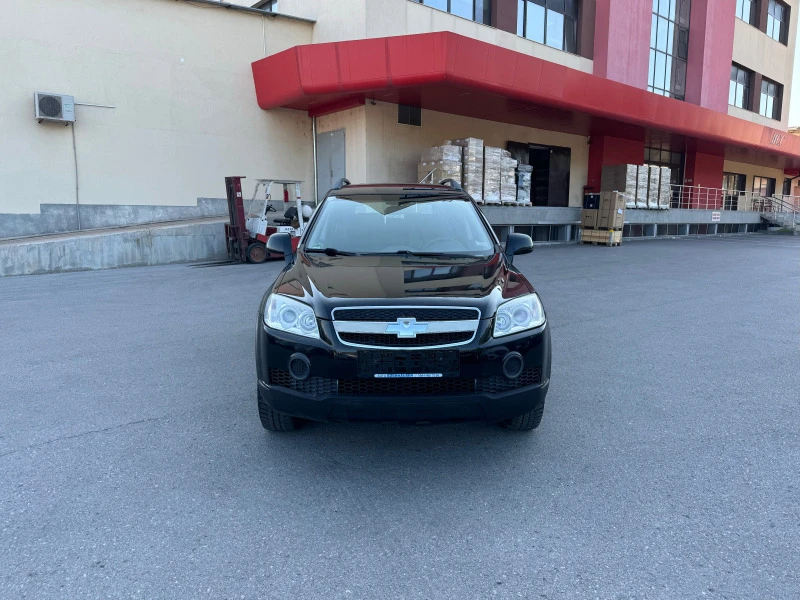 Chevrolet Captiva 2.4i - КЛИМАТИК - УНИКАТ, снимка 2 - Автомобили и джипове - 46740760