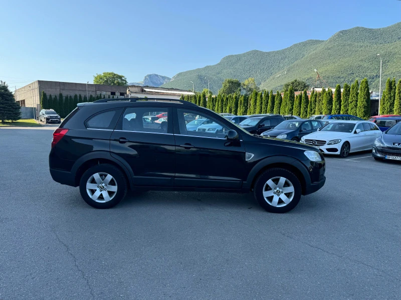 Chevrolet Captiva 2.4i - КЛИМАТИК - УНИКАТ, снимка 4 - Автомобили и джипове - 46740760