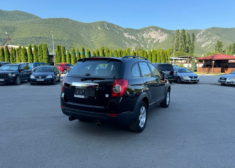 Chevrolet Captiva 2.4i - КЛИМАТИК - УНИКАТ, снимка 5 - Автомобили и джипове - 46740760