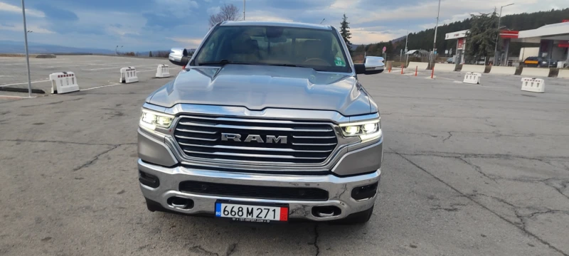 Dodge RAM 1500, снимка 3 - Автомобили и джипове - 48075022