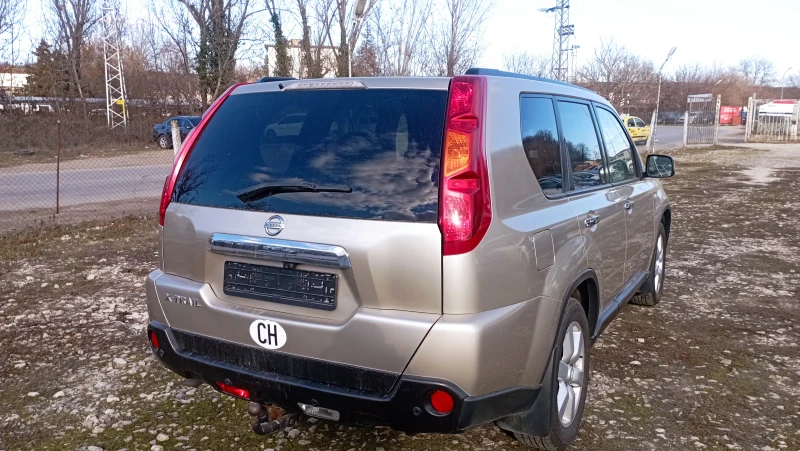 Nissan X-trail 2.5 I, снимка 5 - Автомобили и джипове - 48767399