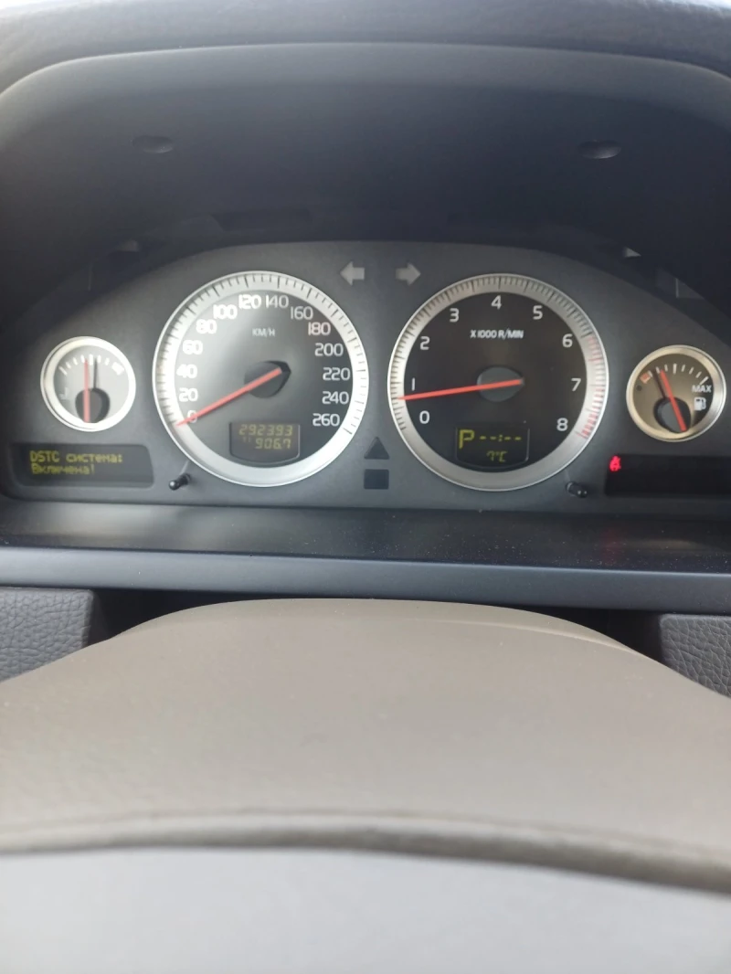 Volvo Xc90 V8, снимка 9 - Автомобили и джипове - 52939239